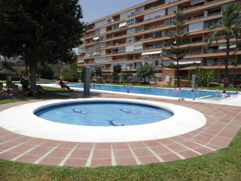 Апартаменты La Torre De La Colina Playa Торремолинос Экстерьер фото